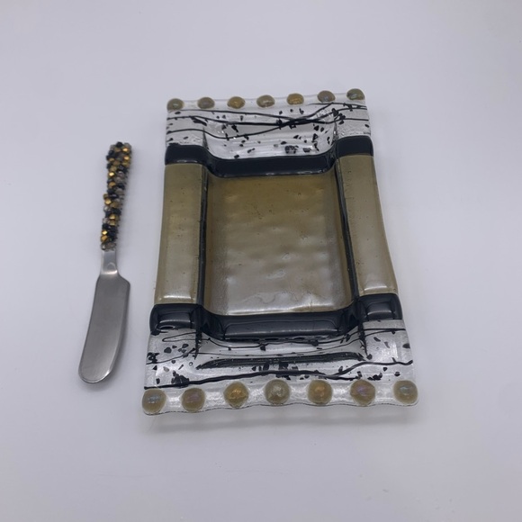 Fused Studio Art Glass Kathy Hudson Snack Tray With Decorative SS Knife Signed - Picture 1 of 12